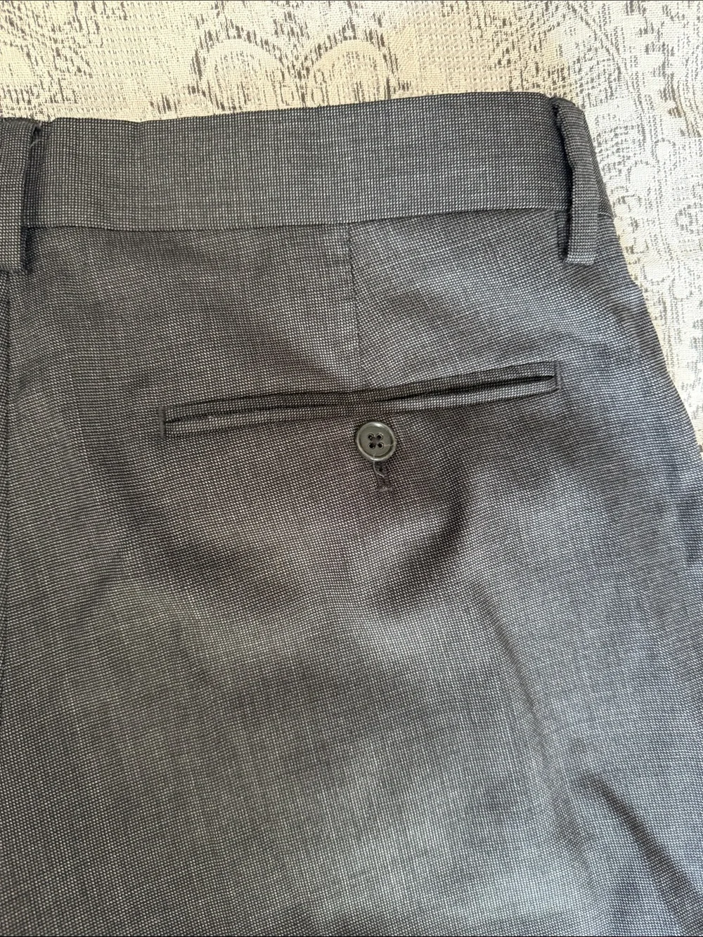 Banan Republic Tailored Slim Fit Dress  Pants in Dark Gray - 32S